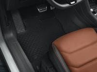 Коврики салона оригинальные для Volkswagen Tiguan (2016-2023) № 5QB061550041