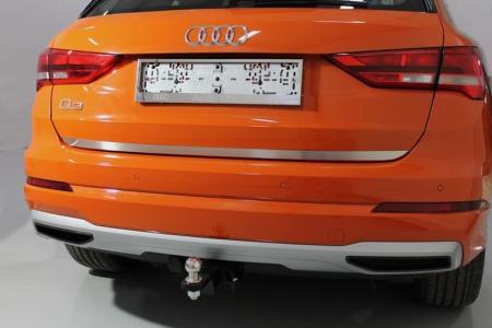 Накладка на заднюю дверь (лист шлифованный) для Audi Q3 (2019-2024) № AUDIQ319-03