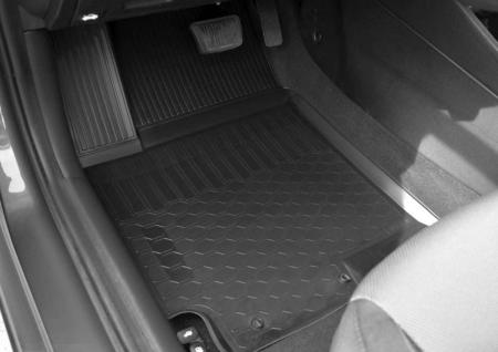 Комплект ковриков салона и багажника для Kia Rio хэтчбек X-line (2017-2023) № K12305007-9