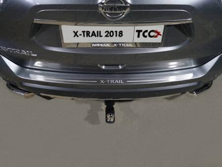 Накладка на задний бампер (лист шлифованный надпись X-Trail) для Nissan X-Trail (T32) (2018-2022) № NISXTR18-10