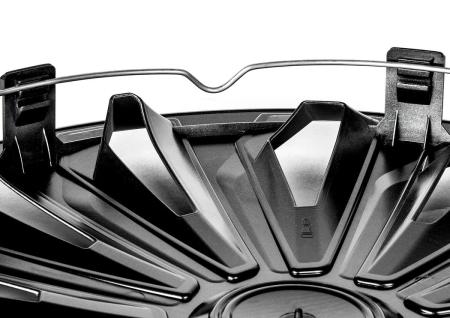 Колпаки колесные MICHELIN 15", "Космо", серебристо-черные, 4 шт. № 300271